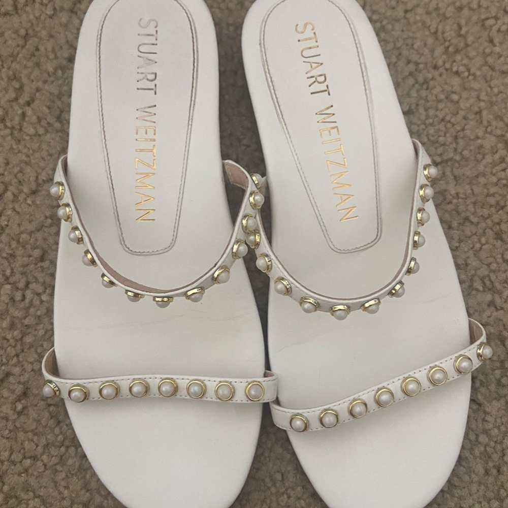 Stuart Weiteman Amelise White Pearl Flats Sandals